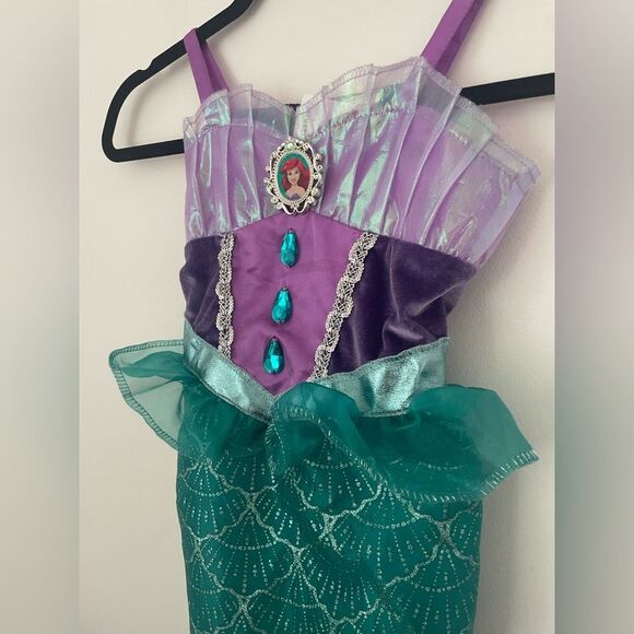 Disney Princess Majestic Collection Ariel Dress Fit Size 4-6x - Picture 6 of 6
